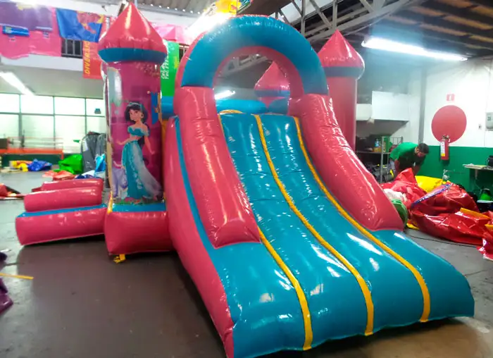 Castillo Pink Princess vista 03